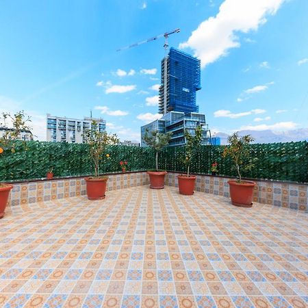 One-Bedroom Rooftop Skyline Central Hidden Gem In Tiran Dış mekan fotoğraf